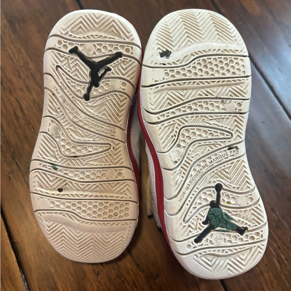 Nike Air Jordan Velocity GRAY WHITE RED Toddler Sz 9 sneaker shoes basketball - Picture 8 of 11